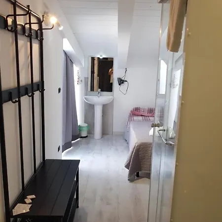 Dormi Da Me Sul Mare Bed & Breakfast Civitanova Marche Exterior photo